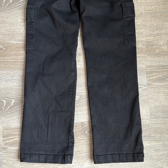 MOTHER The Rambler High Rise Cargo Ankle Jeans in Not Guilty - Picture 12 of 13